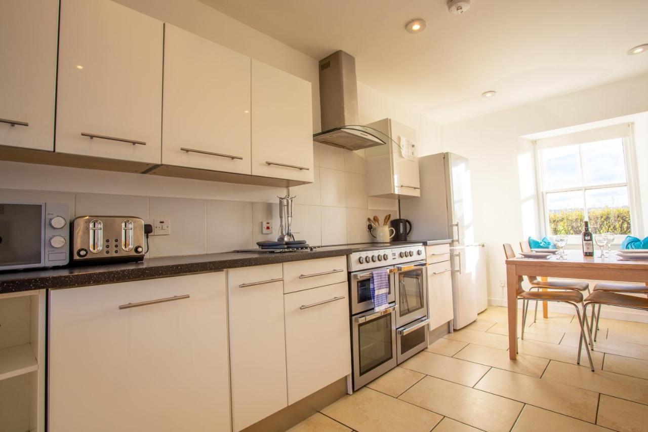Holiday home 4 Bedroom *