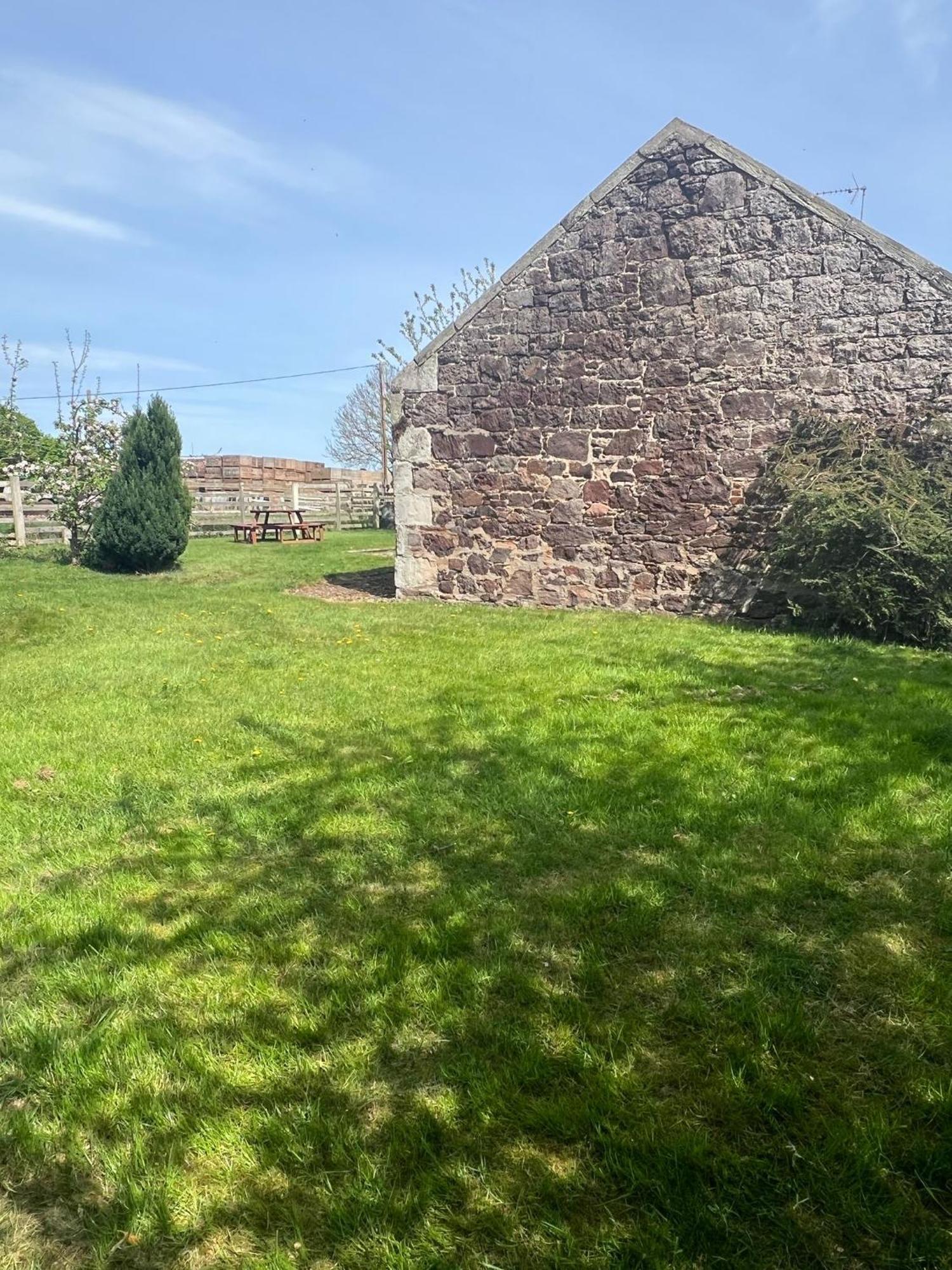4 Bedroom *